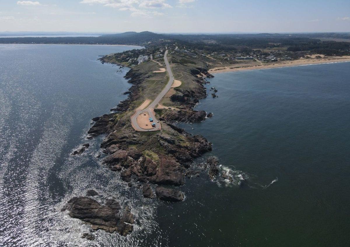 Las Grutas vista desde el aire